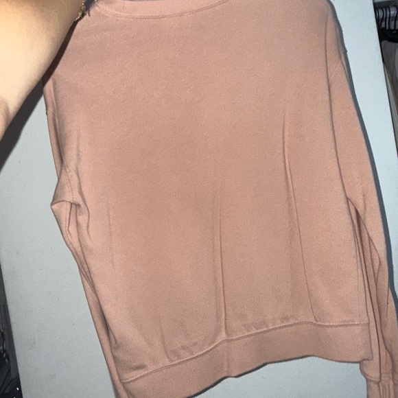 2/$15 Divided Dusty Rose Thin Crew Neck Sweater - Picture 4 of 4